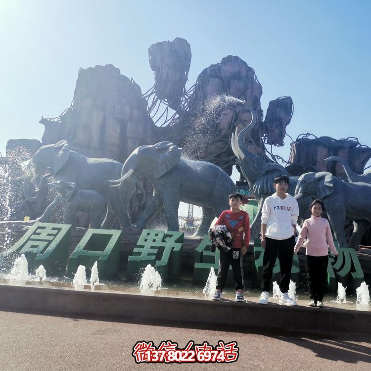 美麗的戶外玻璃鋼雕塑，引領景觀主題