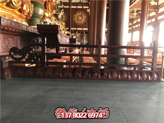 鑄銅欄桿——現(xiàn)代簡(jiǎn)約風(fēng)格，兼具實(shí)用性和藝術(shù)美感